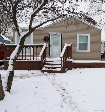 2729 Chicago Blvd, Flint, MI 48503