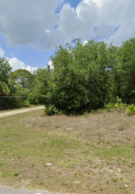 3401 E 13 St, Lehigh Acres, FL 33972