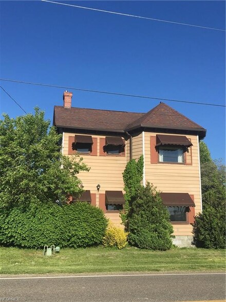230 Greene St, Newport, OH 45768