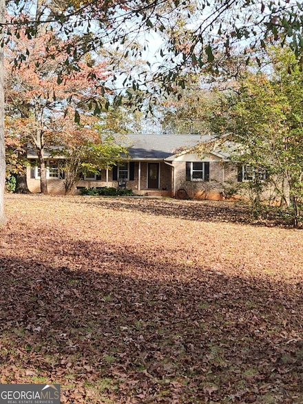 55 Gill Ln, Stockbridge, GA 30281