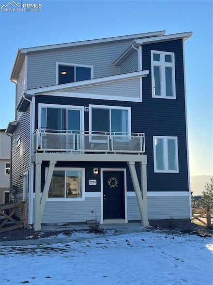 5780 Thurless Ln, Colorado Springs, CO 80927