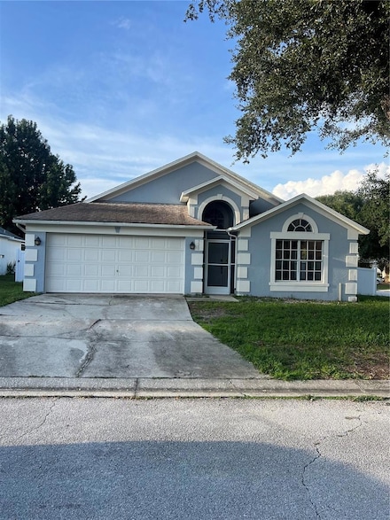 720 Lake Davenport Blvd, Davenport, FL 33897