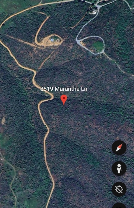 8519 Maranatha Ln, Mokelumne Hill, CA 95245