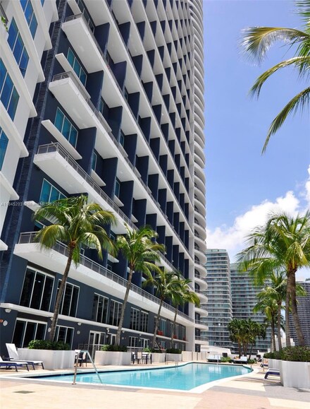 60 SW 13th St Unit 1408, Miami, FL 33130