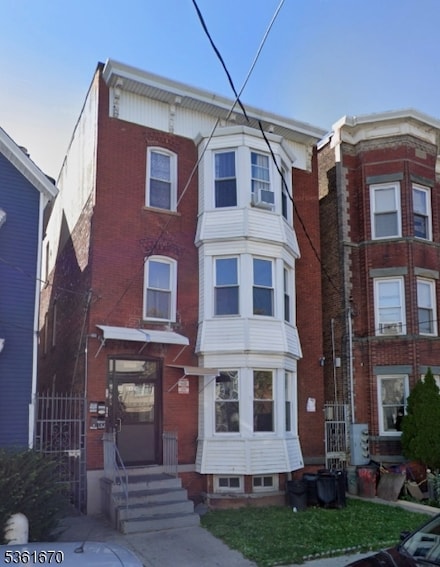 1124 Hampton Place, Elizabeth, NJ 07201