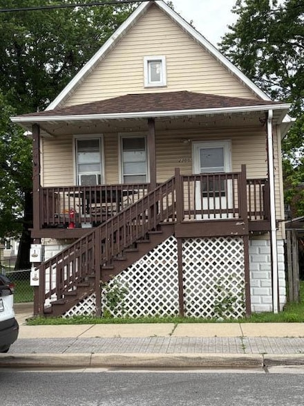 2300 Schrage Ave, Whiting, IN 46394