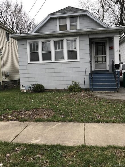 119 Roosevelt Ave, Buffalo, NY 14215