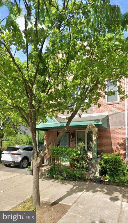 1400 N Bouvier St, Philadelphia, PA 19121