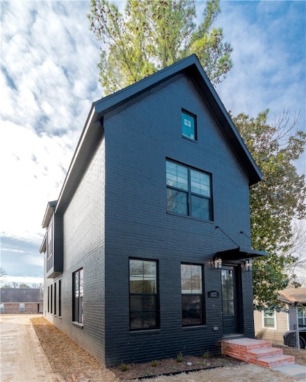 427 Martin Luther King Junior Blvd, Fayetteville, AR 72701