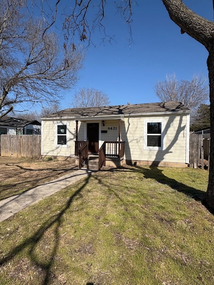 8421 Alto Garden Dr, Dallas, TX 75217