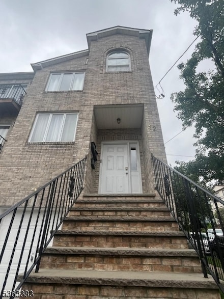 42-44 Chester Ave, Newark, NJ 07104