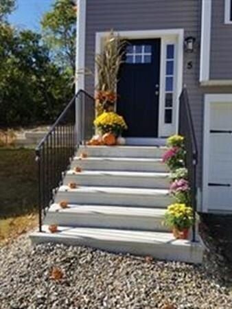 19 Burncoat Heights Unit 19, Worcester, MA 01606