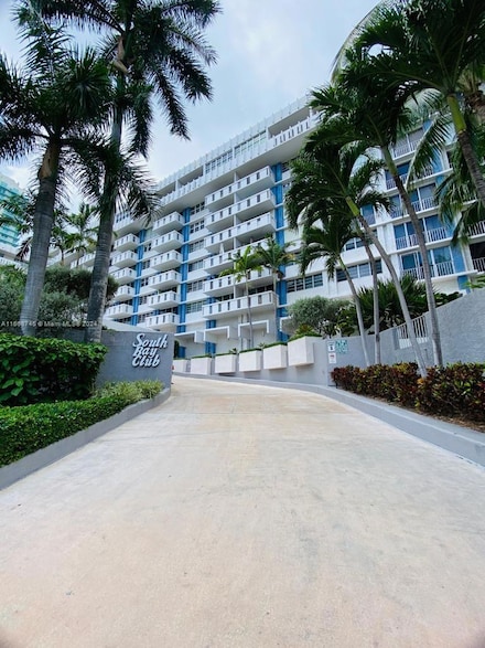 800 West Ave Unit 905, Miami Beach, FL 33139