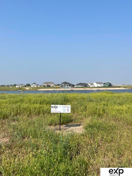 1911 Aaron Way, Fremont, NE 68025