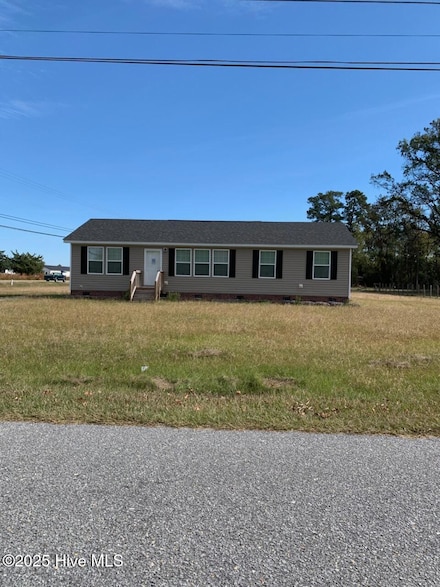 101 Forest Dr, La Grange, NC 28551