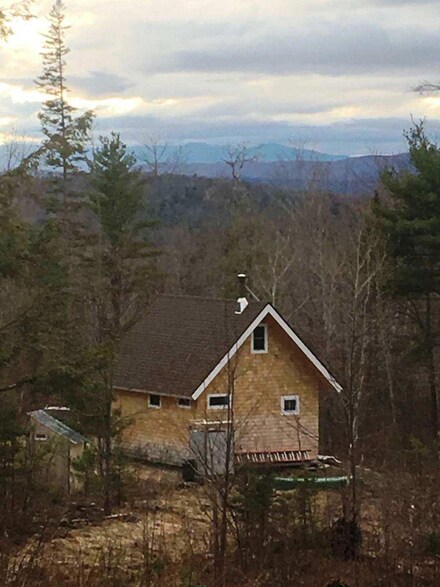 391 Hole in The Wall Rd, Solon, ME 04979