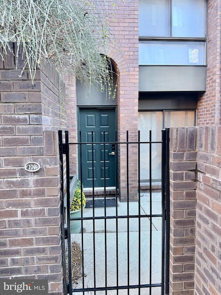 100 N 22nd St Unit 106, Philadelphia, PA 19103