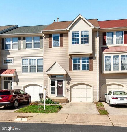 7929 Flager Cir, Manassas, VA 20109