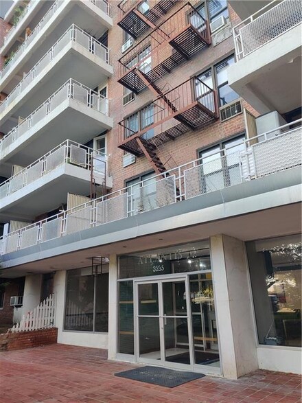 3235 Emmons Ave Unit 426, Brooklyn, NY 11235