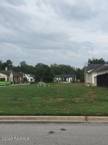102 Mansfield St, Lafayette, LA 70508