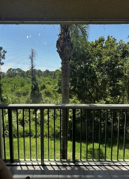 3615 NW Adriatic Ln Unit 204, Jensen Beach, FL 34957