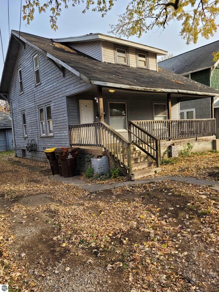 521 Richmond St, Alma, MI 48801