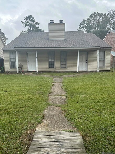3441 King Bradford Dr, Baton Rouge, LA 70816