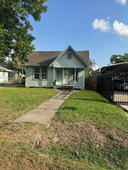 9434 E Avenue K, Houston, TX 77012