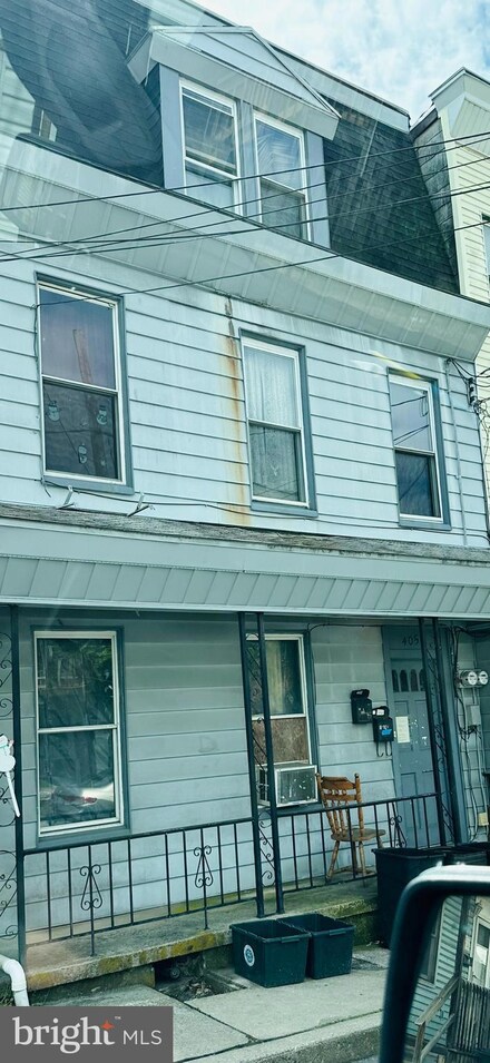 405 E Market St, Pottsville, PA 17901