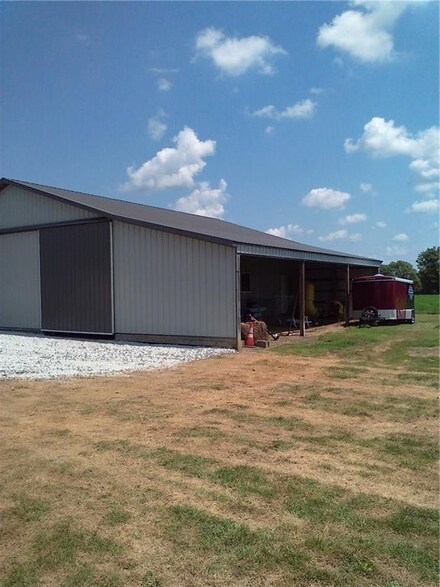700 East, Waldron, IN 46182