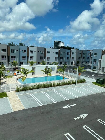 2505 NE 193rd St Unit 4216, Miami, FL 33180