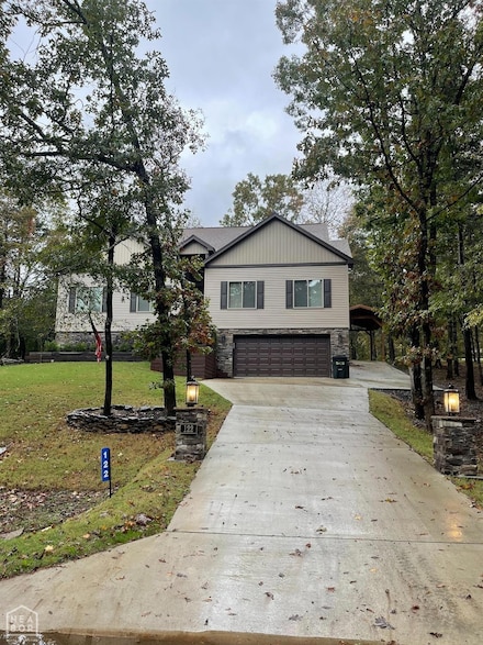 122 Crest Dr, Fairfield Bay, AR 72088