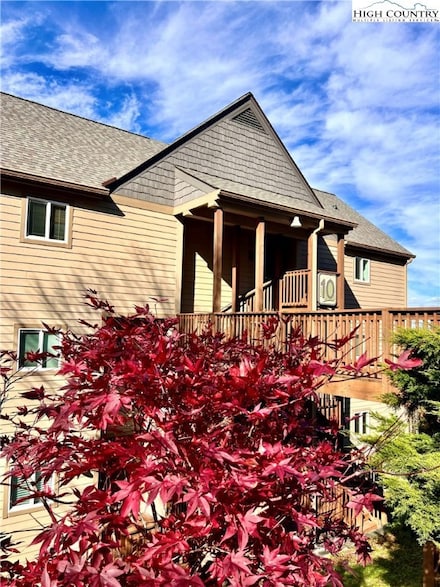 110 Sugar Ski Dr Unit 10-101, Sugar Mountain, NC 28604