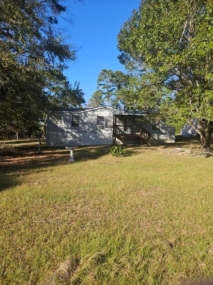 655 Colony Park Dr Trinity Dr, Trinity, TX 75862