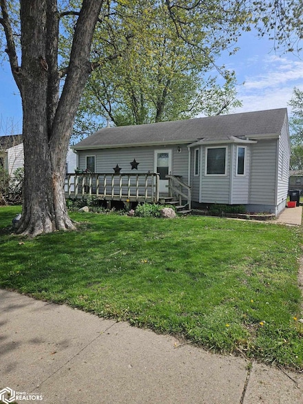 522 S Adella St, Ottumwa, IA 52501