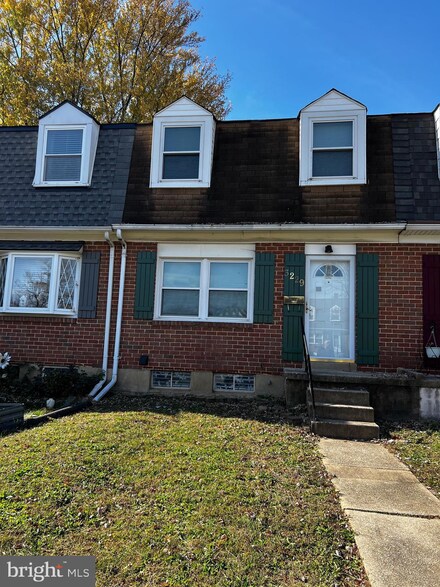 3229 Ryerson Cir, Halethorpe, MD 21227