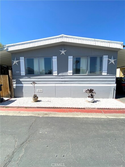 1097 N State St Unit 123, Hemet, CA 92543