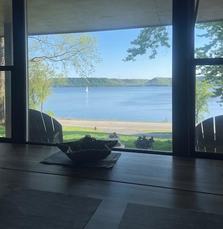 1300 1st St, Pepin, WI 54759