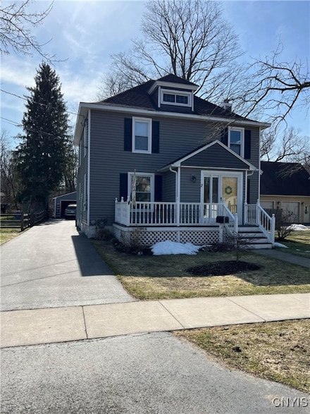 2 Orchard St, Marcellus, NY 13108