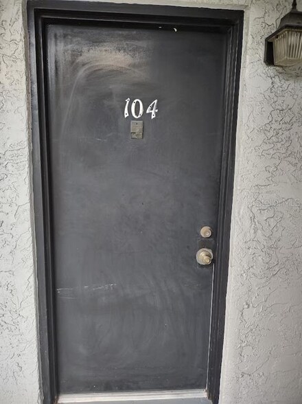 1200 37th St N Unit 104, Saint Petersburg, FL 33713