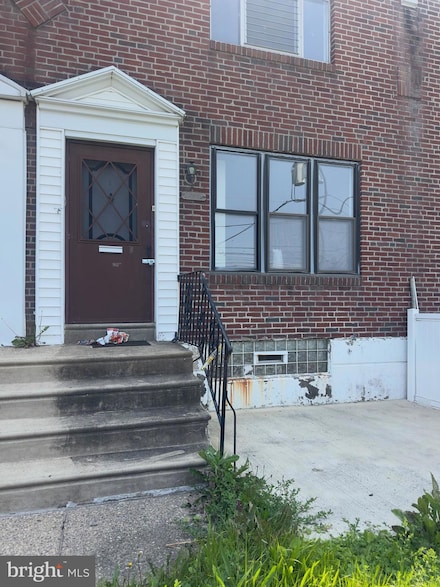 2112 Robbins Ave, Philadelphia, PA 19149