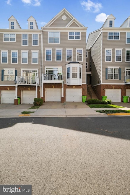2529 Pascal Place Unit 197, Herndon, VA 20171