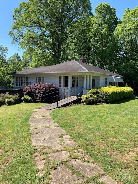 311 33rd Street Dr SE, Hickory, NC 28602