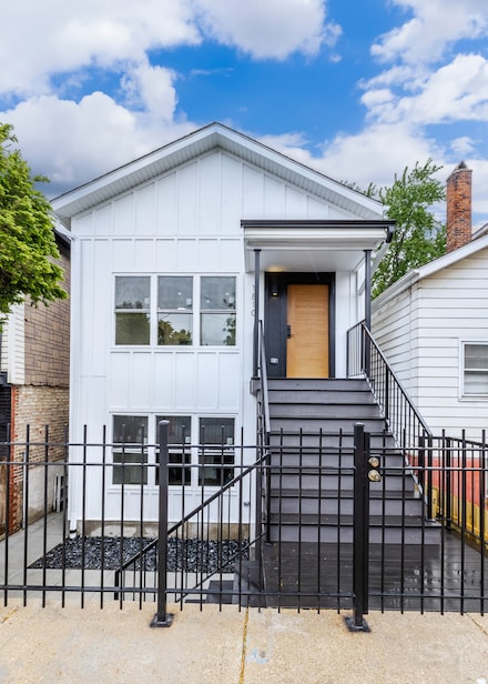 1810 W 21st St, Chicago, IL 60608