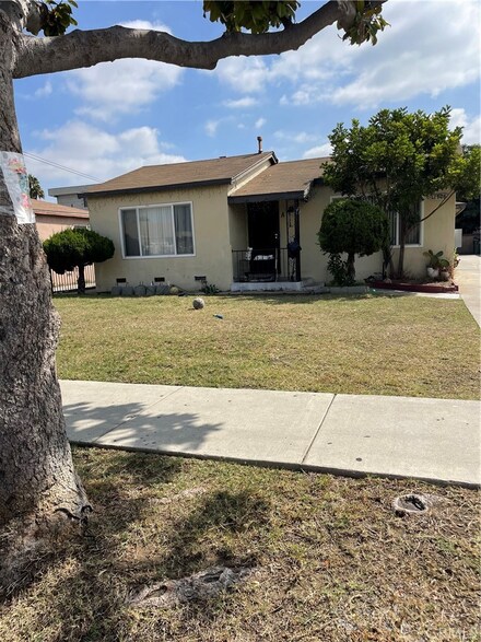 12706 Doty Ave, Hawthorne, CA 90250