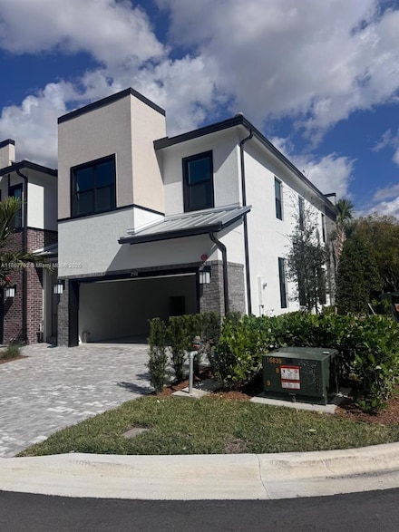 750 NW 82nd Terrace Unit 27, Plantation, FL 33324
