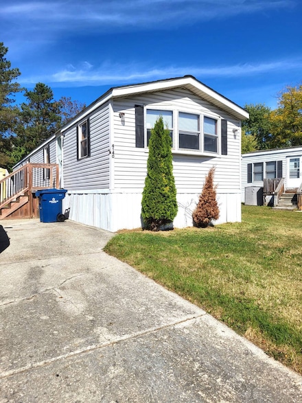 4140 Bickel St Unit 487, Milford, MI 48381