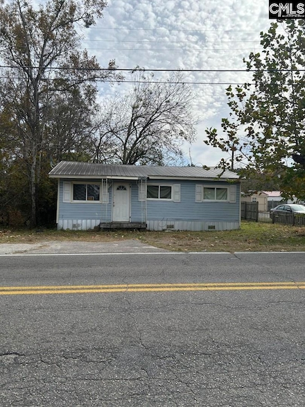 503 Moore St, Lake City, SC 29560