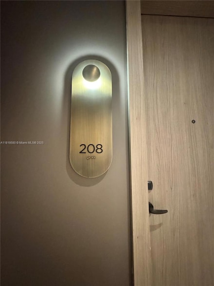 801 S Miami Ave Unit 208, Miami, FL 33130
