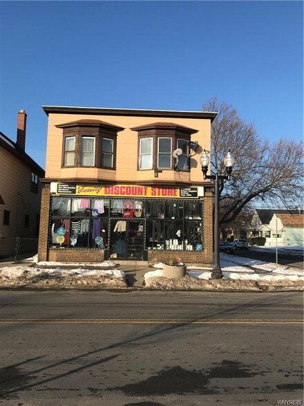 1098 E Lovejoy St, Buffalo, NY 14206